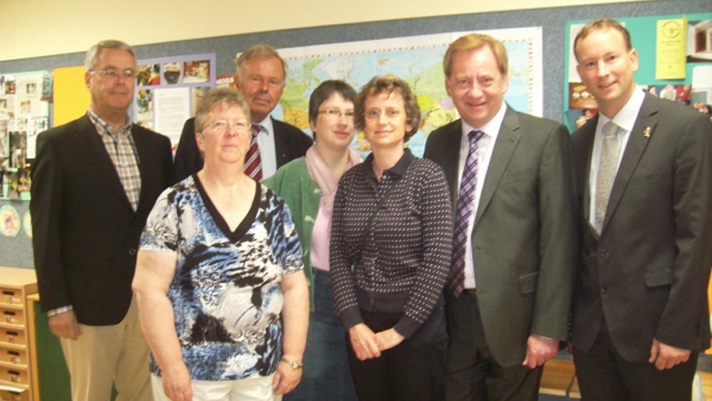 Ingo Gädechens, MdB zu Besuch im Kindergarten „Schneckenhaus“ in Eutin