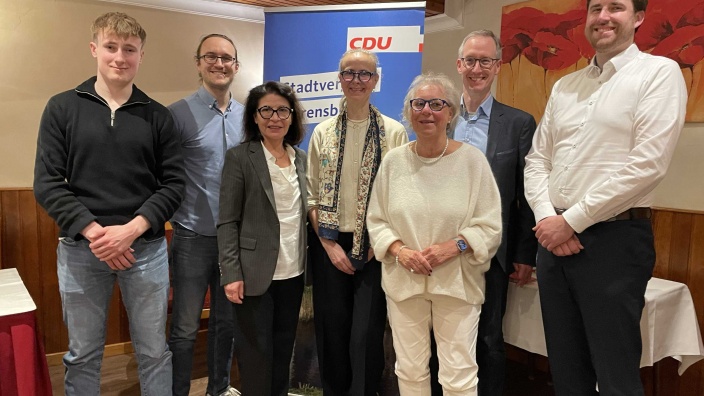 Von links nach rechts: Frederic Mai, Nils Warnick, Silvia Soto de Hugo, Janne Bollingberg, Carola Behr, Maik Neubacher u. Florian Ziegler